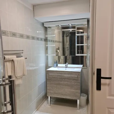 Le Souplex Apartmán Troyes